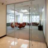 porta de vidro de correr para escritório Gávea
